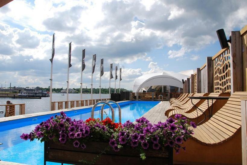 Central 2-Level Penthouse With Terrace And Free Parking Riga Exteriör bild