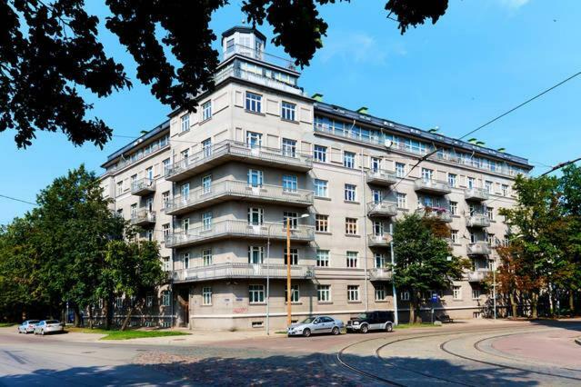 Central 2-Level Penthouse With Terrace And Free Parking Riga Exteriör bild